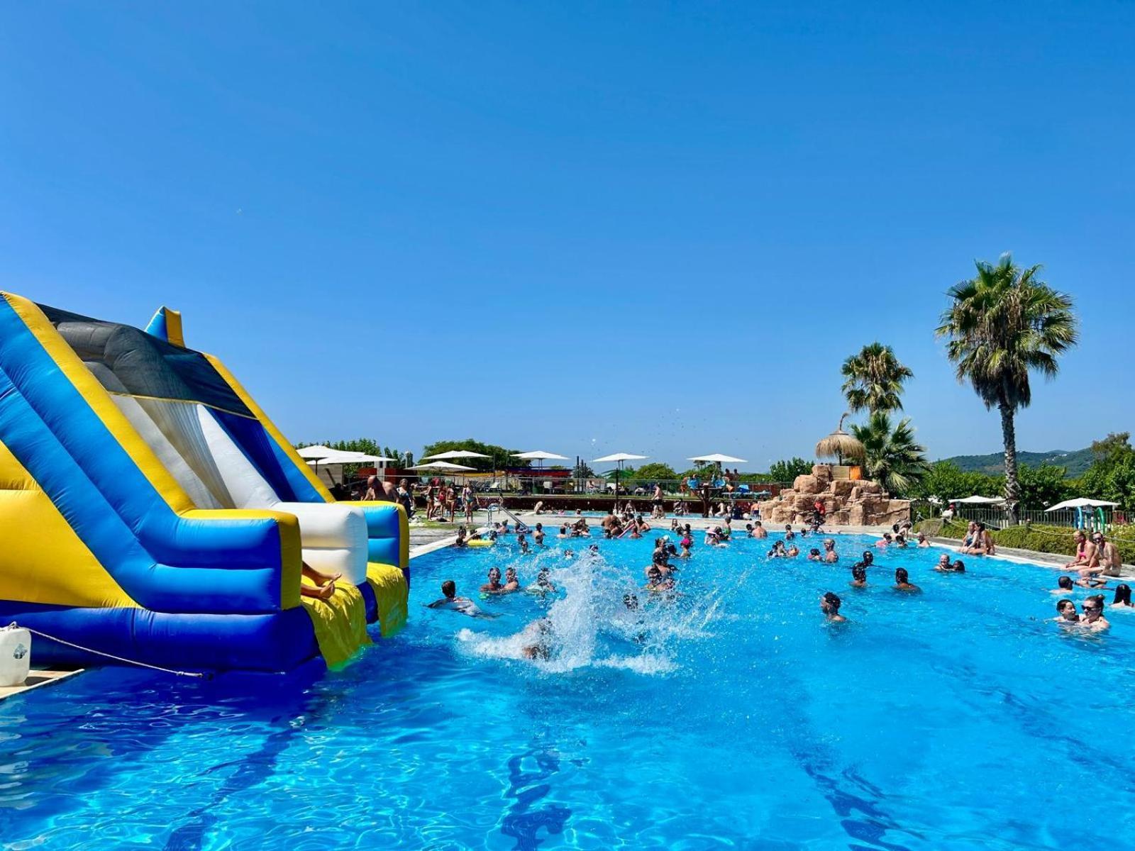 מלגרט דה מאר Camping Resort Els Pins מראה חיצוני תמונה